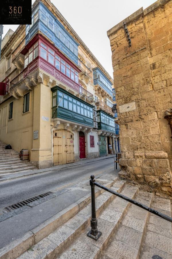 Mesmerising Views For A 2Br Apt In The Capital By 360 Estates La Valeta Exterior foto